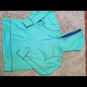 teal workout sweatshirt
